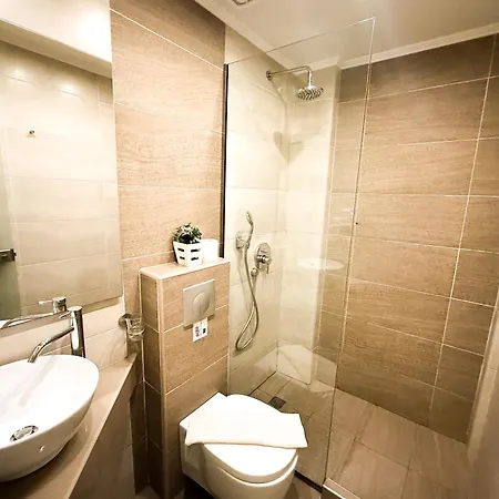 Aparthotel Aroma &